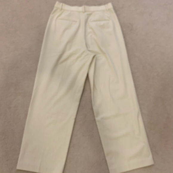 Uniqlo Wide Leg Trousers - Picture 5 of 5